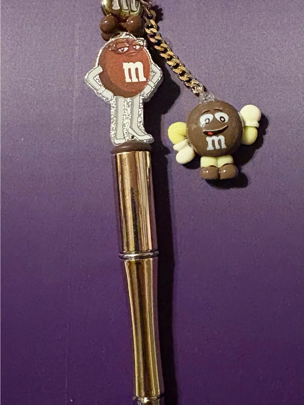 M&M'S Brown Character Pen with Charm attachment